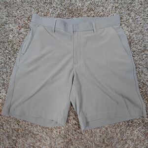 Fabletics The Don Shorts Men's 34 Grey 8" Inseam Chino Golf Performance